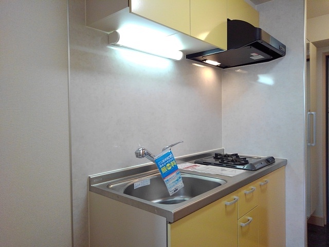 ジェルメ・コムーネ キッチン