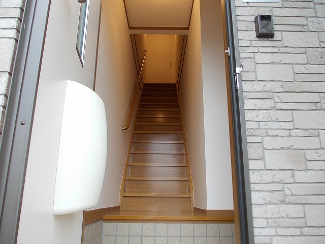 アプリカード広貴Ｂ 玄関