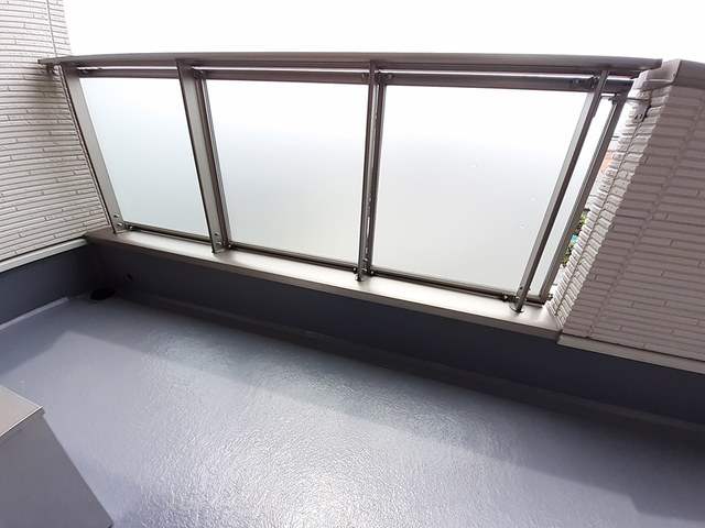 カメリア ベランダ