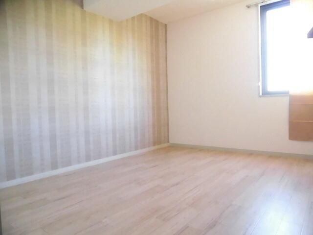 プラーズ追分 リビング