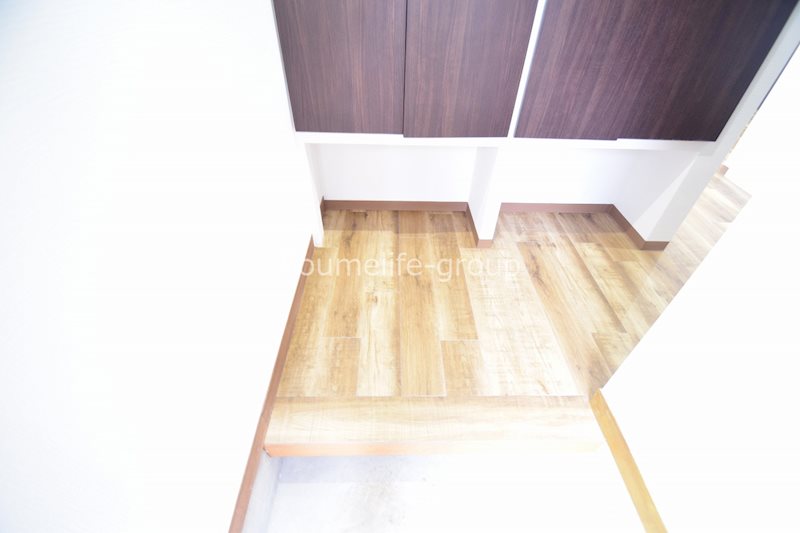 海の見えるワンルームの家 玄関