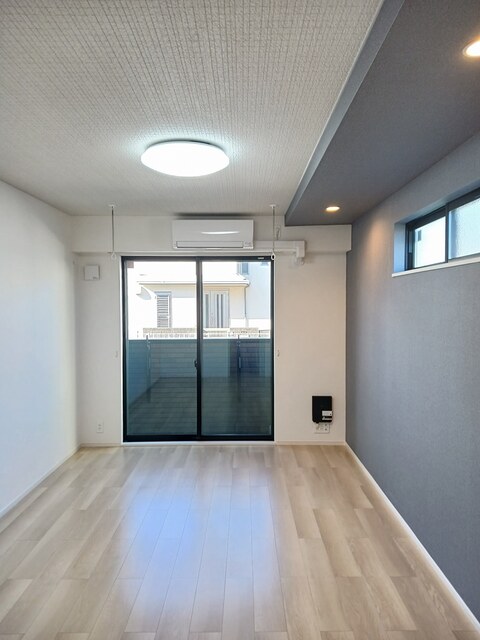 リズミン鴨宮 リビング