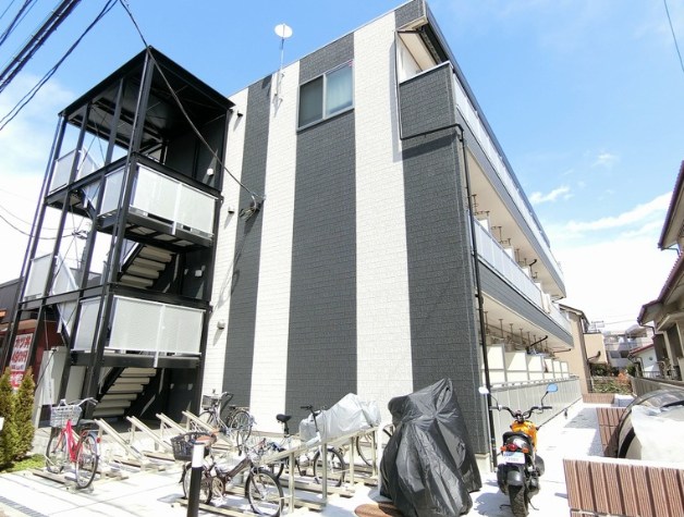 リブリ・テラ 201号室 外観