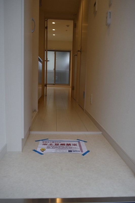 リブリ・テラ 玄関