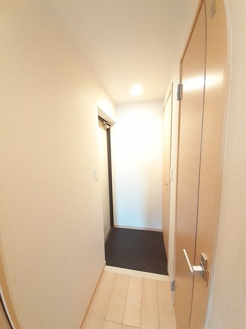 ポンドサイドＫ 玄関