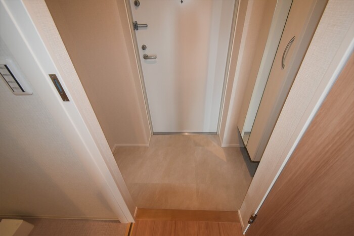 メゾン・ド・シルキー 玄関