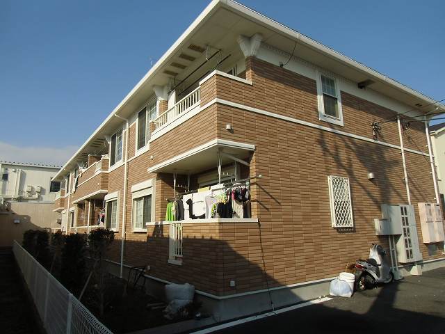 アメージングエステート 202号室 外観