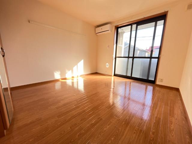 フローラーリア湘南 リビング