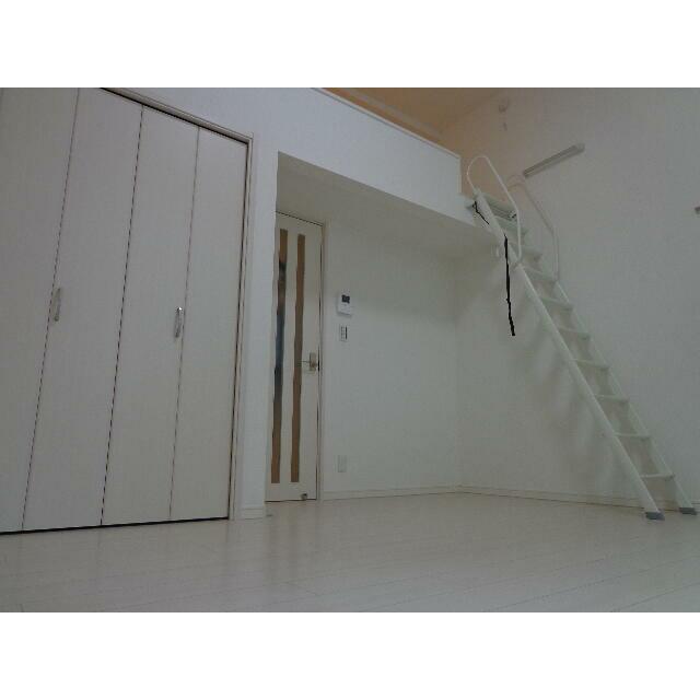 Ｃｒｅｃｉａ ベッドルーム