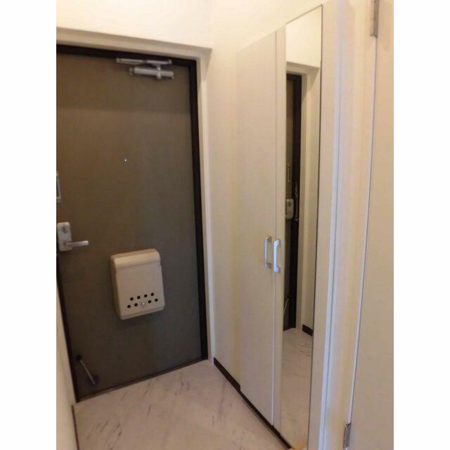 メゾン太陽 玄関