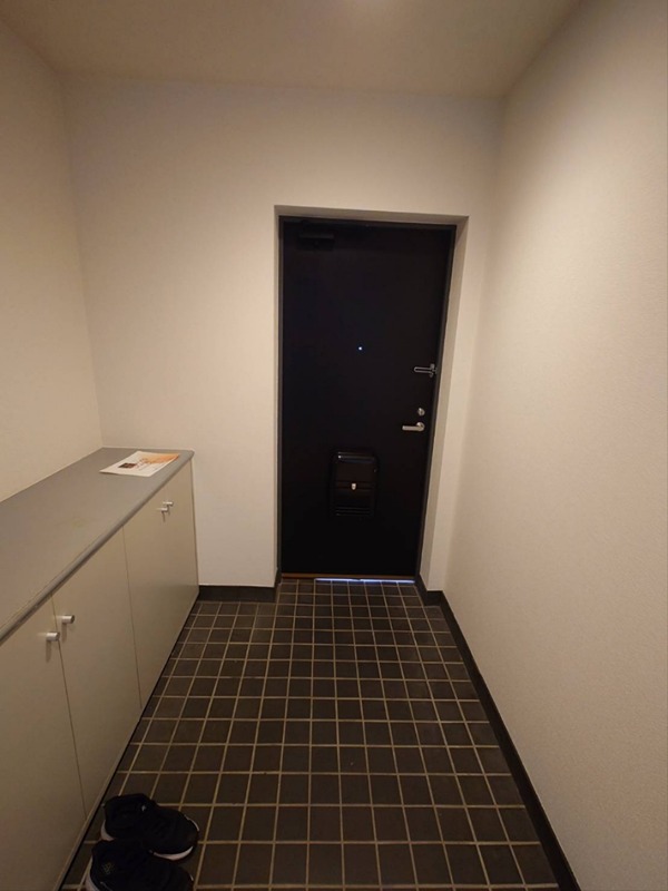 エスパス由比ガ浜 玄関