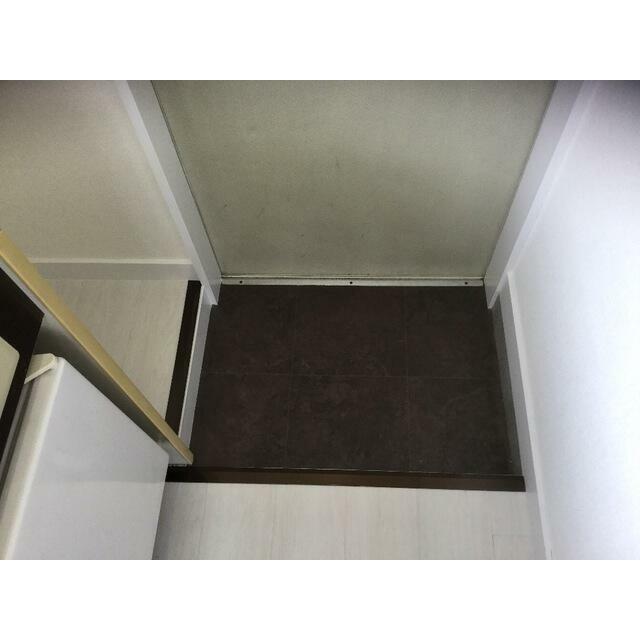 サニーサイド三田南Ａ 玄関