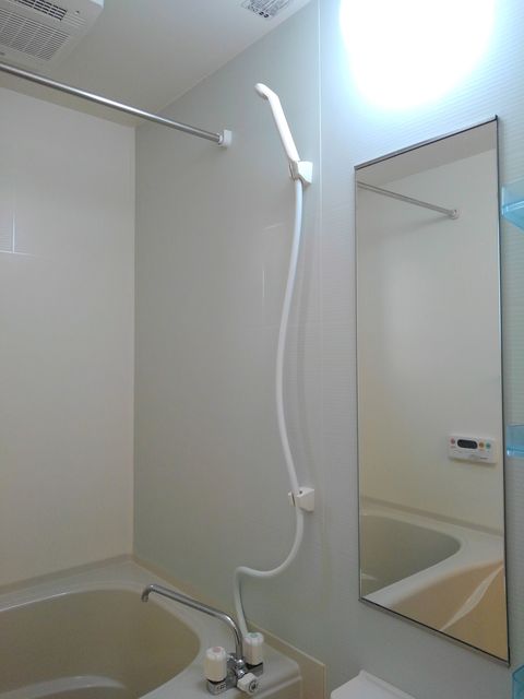 ラブリーメゾン鎌倉 風呂画像