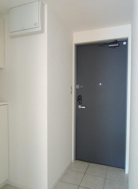 ヨコハマベルフラッツＮＯＲＴＨ＆ＳＯＵＴＨ 玄関