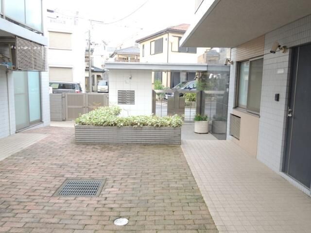 ヨコハマベルフラッツＮＯＲＴＨ＆ＳＯＵＴＨ その他外観2