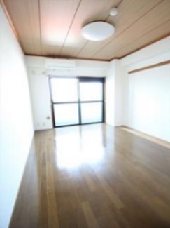 中町武井ビル リビング