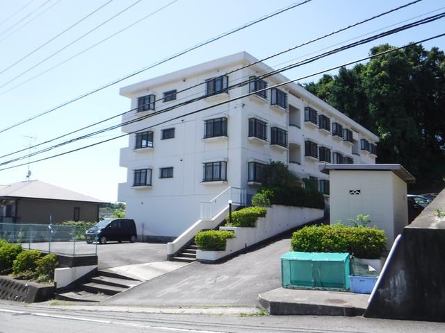 サンライズ湘南 301号室 外観