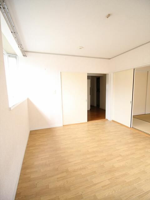 ピアヒロオ リビング