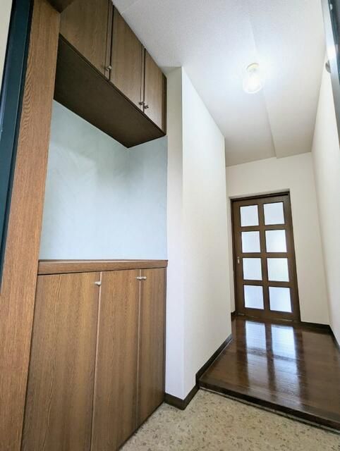 アメニティ高麗 玄関