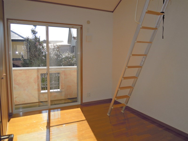 ヴィラ大磯Ⅲ  ベッドルーム