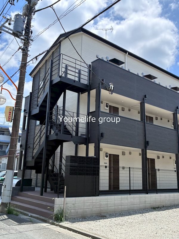 アザーレ・クオン本厚木 105号室 外観