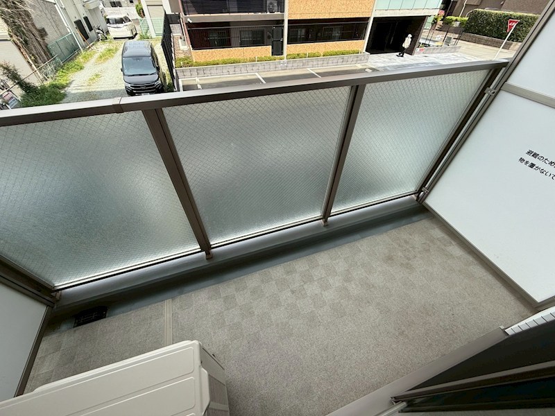 LIME RESIDENCE HIRATSUKA WEST ベランダ