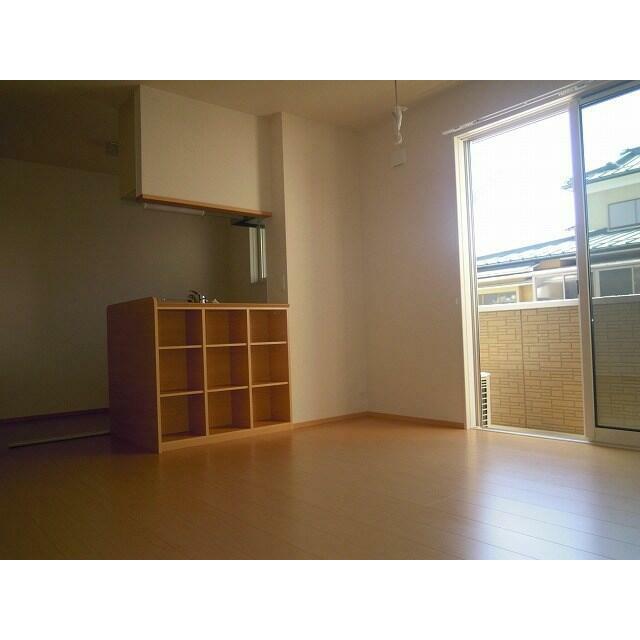 オランジュ リビング