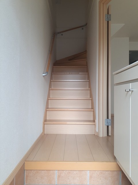 サンリットヒル 玄関