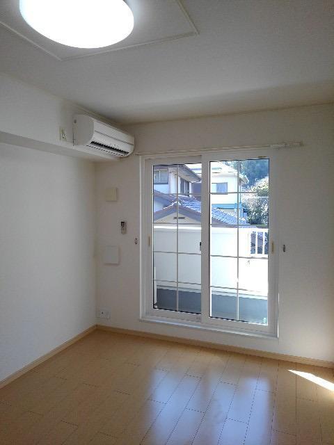 ヴィラエスポワール リビング