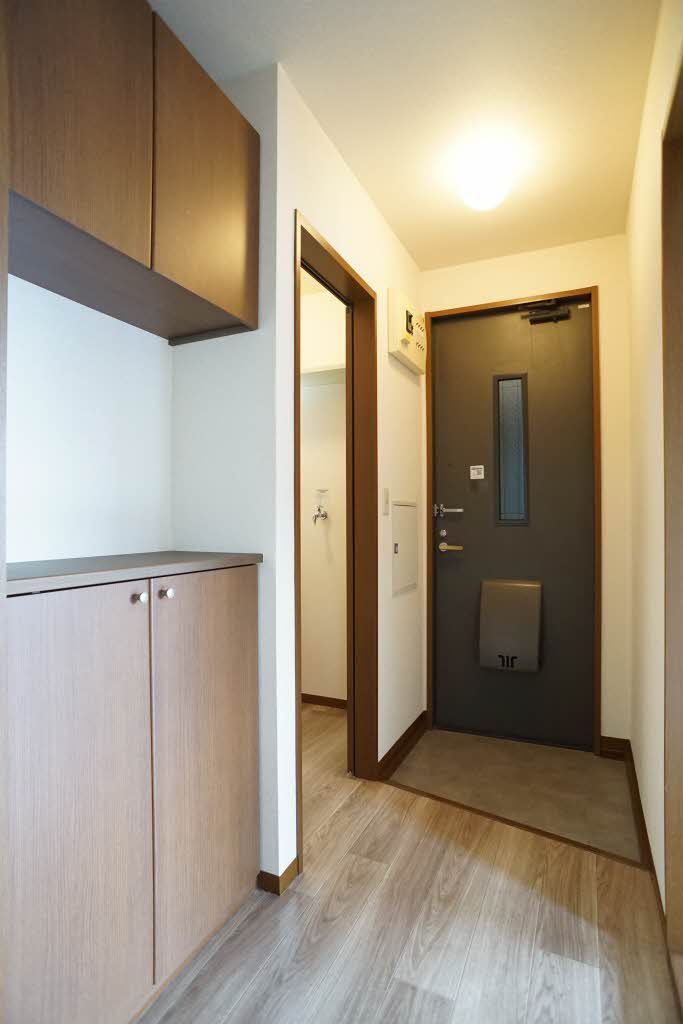 カサベルデ赤坂Ａ 玄関