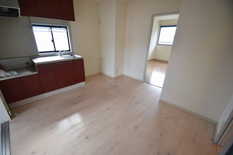 シャトル鳴瀬 リビング