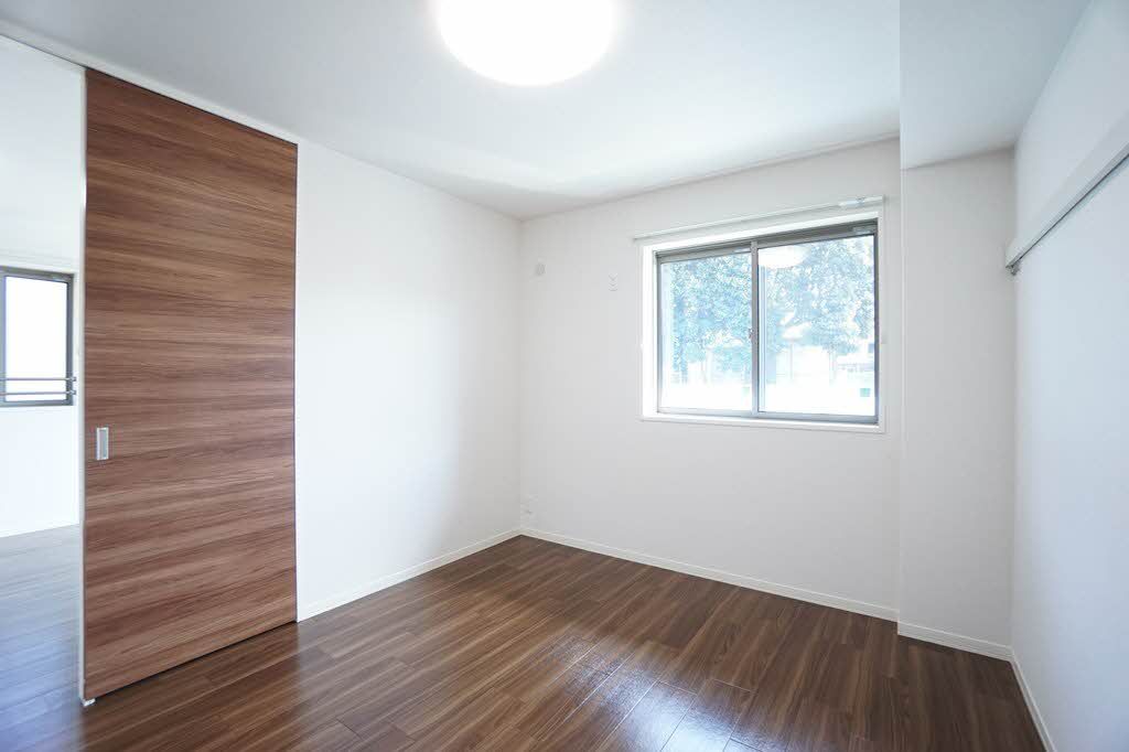 Ｒｅｇａｌｏ　Ｋｅｙａｋｉ ベッドルーム