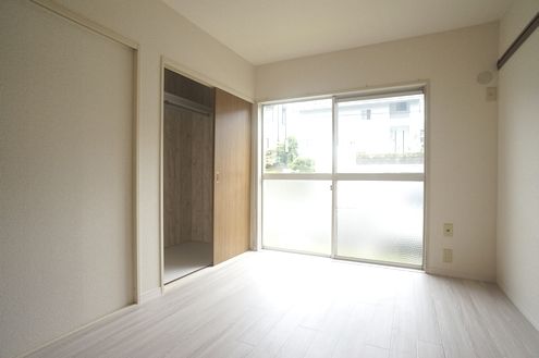 サンハイツフジ　Ⅱ ベッドルーム