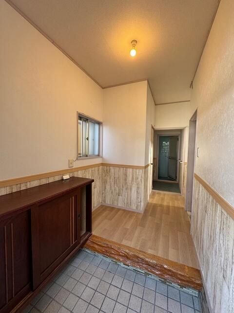 小田原市小船貸家 玄関