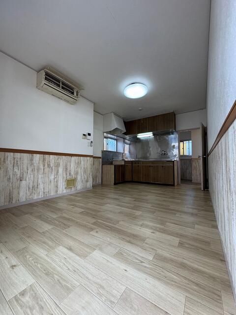 小田原市小船貸家 リビング