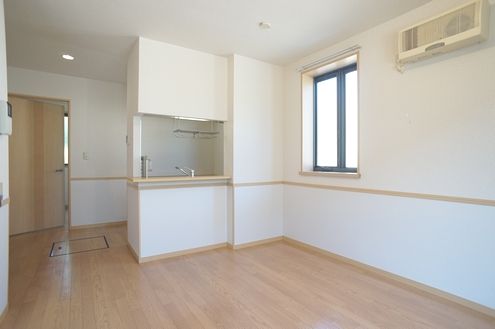 清水ハイム　&amp;beta; リビング