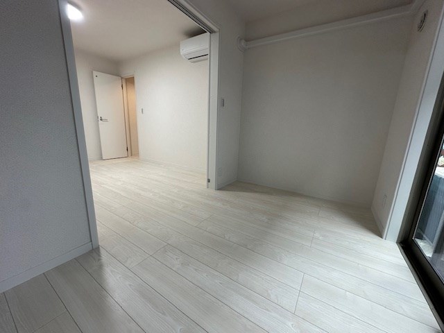 ひなたと春風のラテ ベッドルーム