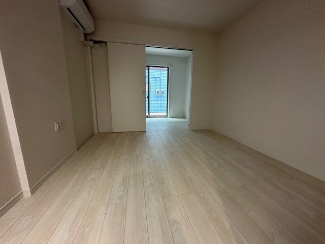 ひなたと春風のラテ リビング