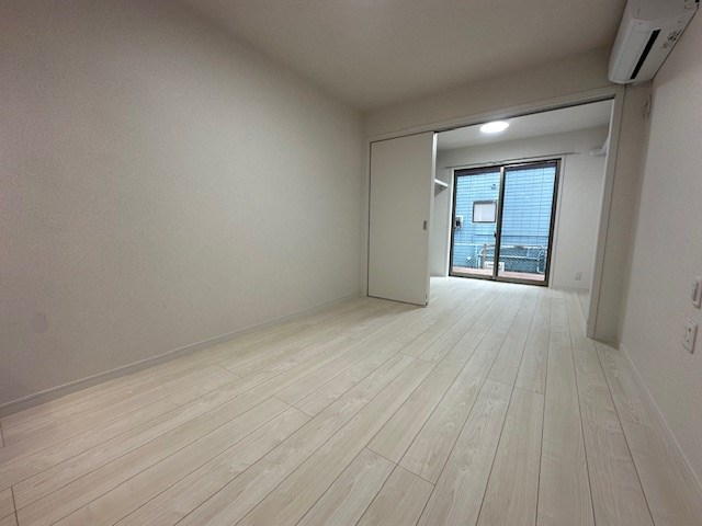 ひなたと春風のラテ リビング