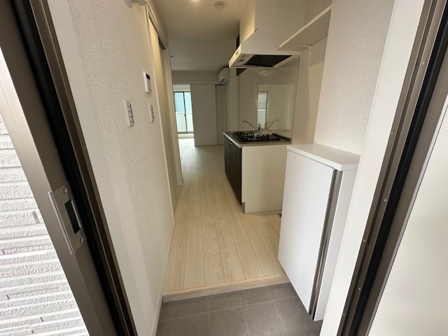 ひなたと春風のラテ 玄関