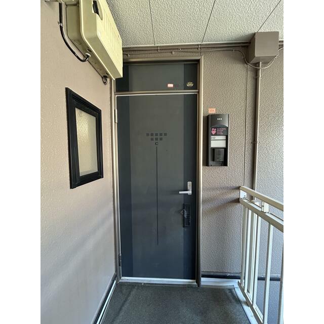 サンビレッジ綾瀬Ｃ棟 玄関