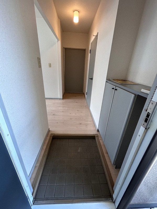 サンビレッジ綾瀬Ｄ棟 玄関