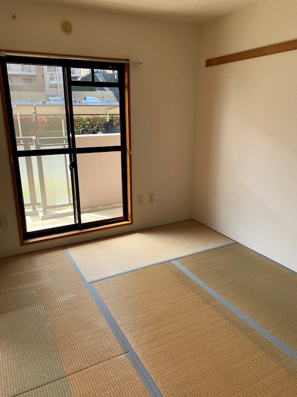 レジデンス山手台 ベッドルーム