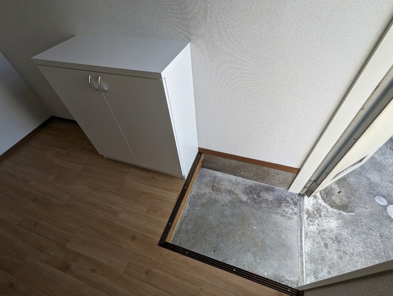 アベリアクレストＢ 玄関