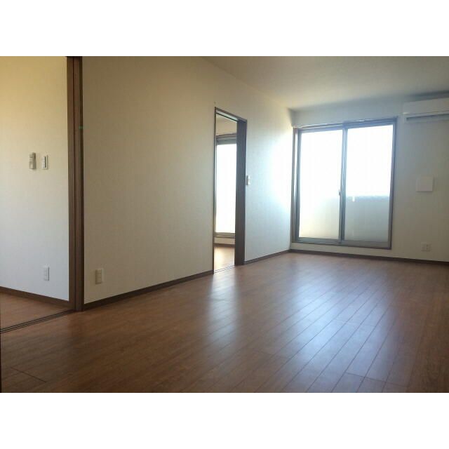 アムール桜 リビング