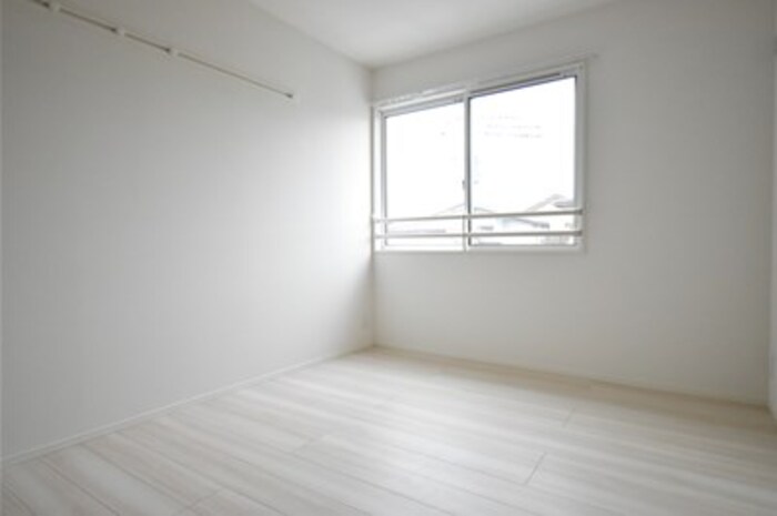 クレセントC ベッドルーム