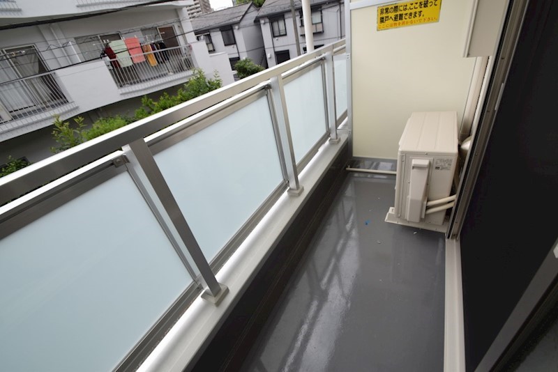 リブリ・ヴァンベール華山 ベランダ