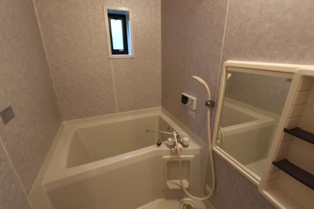 ベルデュールＦⅠ 風呂画像