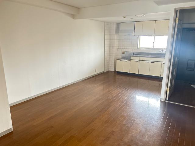 アビタシオン リビング