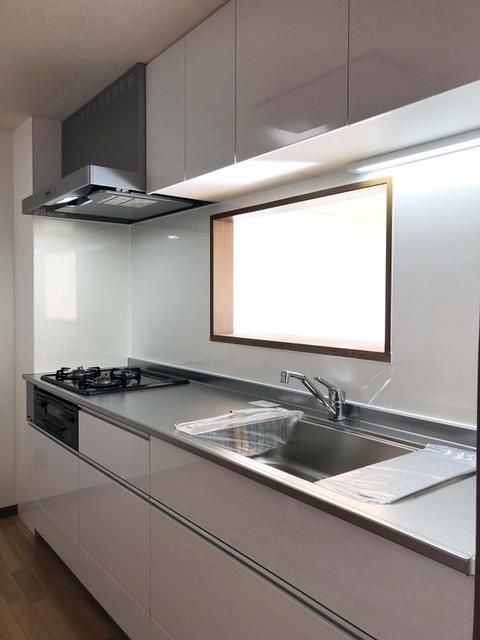 アトラクトマンショントムロ キッチン